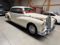 Gebraucht Mercedes 300 160 PS (117 kW) 1960 Beige Limousine
