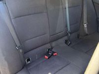 Gebraucht BMW 318 Performance 143 PS (105 kW) 2011 Schwarz Kombi