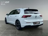 Gebraucht VW Golf VIII R-line 150 PS (110 kW) 2025 Pure white Limousine