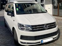 Gebraucht VW California Beach 150 PS (110 kW) 2016 Weiß Van