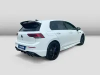 Gebraucht VW Golf VIII R 333 PS (244 kW) 2024 Weiß Limousine