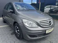 Gebraucht Mercedes B170 116 PS (85 kW) 2005 Silber/grau Van / Kleinbus