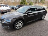 Gebraucht Skoda Superb Style 190 PS (139 kW) 2016 Braun Kombi
