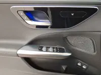 Gebraucht Mercedes C300e 204 PS (150 kW) 2023 Blau Limousine