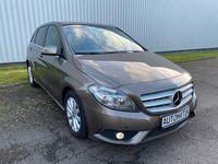 Gebraucht Mercedes B180 122 PS (89 kW) 2012 Grau Van / Kleinbus