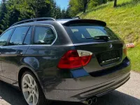 Gebraucht BMW 330 231 PS (169 kW) 2005 Grau Kombi