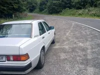 Gebraucht Mercedes 190 118 PS (86 kW) 1990 Weiß Limousine