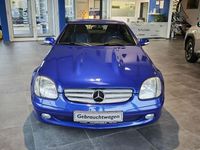 Gebraucht Mercedes SLK200 163 PS (119 kW) 2002 Blau Cabrio