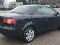 Gebraucht VW Eos 116 PS (85 kW) 2007 Schwarz Cabrio