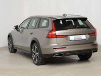 Gebraucht Volvo V60 CC 145 PS (106 kW) 2022 Kombi