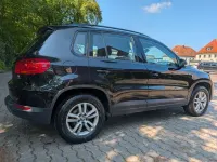 Gebraucht VW Tiguan 122 PS (89 kW) 2012 Schwarz SUV