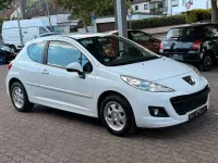 Gebraucht Peugeot 207 68 PS (50 kW) 2014 Weiß Cabrio