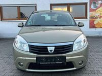 Gebraucht Dacia Sandero 75 PS (55 kW) 2008 Grün Kleinwagen