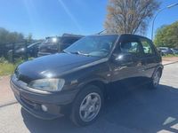 Gebraucht Peugeot 106 Sport 60 PS (44 kW) 2001 Schwarz Kleinwagen