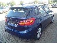 Gebraucht BMW 218 Advantage 140 PS (102 kW) 2019 Blau SUV