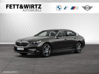 Gebraucht BMW 530e Sport Line 299 PS (219 kW) 2024 Sophistograu brillanteffekt metallic Limousine