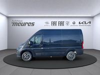 Neu Opel Movano 179 PS (131 kW) 2026 Grau Van