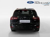 Gebraucht Ford Focus Titanium 125 PS (91 kW) 2023 Obsidianschwarz metallic Kombi