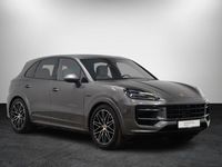 Gebraucht Porsche Cayenne 470 PS (345 kW) 2024 Grau SUV