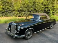 Gebraucht Mercedes 220 125 PS (91 kW) 1958 Grün Cabrio