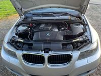 gebraucht BMW 320 320 i Tour. Aut. TÜV neu 1.Hd mit Gutachten