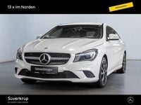 Gebraucht Mercedes CLA180 Shooting Brake Urban 122 PS (89 kW) 2015 Weiß Kombi