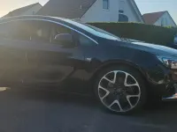 Gebraucht Opel Astra GTC OPC 280 PS (205 kW) 2013 Schwarz