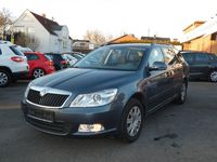 Gebraucht Skoda Octavia Ambiente 105 PS (77 kW) 2010 Grau Kombi