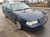 Gebraucht Volvo V70 144 PS (105 kW) 1997 Blau Kombi