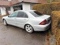 Gebraucht Mercedes 200 116 PS (85 kW) 2002 Grau Limousine