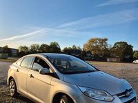 Usata Ford Focus 105 CV (77 kW) 2011 Argento Berlina