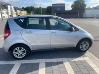 Gebraucht Mercedes A160 95 PS (69 kW) 2011 Silber Kleinwagen
