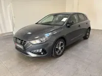 Gebraucht Hyundai i30 120 PS (88 kW) 2022 Grau Limousine
