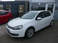 Gebraucht VW Golf VI 105 PS (77 kW) 2011 Weiß Kleinwagen