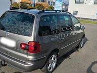 Gebraucht VW Sharan 140 PS (102 kW) 2008 Grau Van / Kleinbus