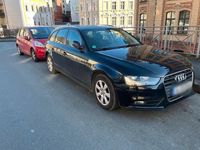 Gebraucht Audi A4 143 PS (105 kW) 2013 Schwarz Kombi