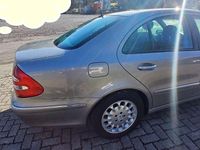 Gebraucht Mercedes 320 Elegance 224 PS (164 kW) 2004 Grau Limousine