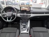 Gebraucht Audi A4 Ambiente 204 PS (150 kW) 2023 Gletscherweiß metallic Kombi
