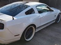 Gebraucht Ford Mustang 305 PS (224 kW) 2012 Weiß