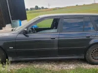 Gebraucht BMW 525 192 PS (141 kW) 2001 Schwarz Kombi