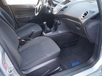 Gebraucht Ford Fiesta Trend 82 PS (60 kW) 2015 Silber Kleinwagen