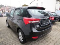 gebraucht Hyundai ix20 1,6 Aut. FIFA world Cup Edition+Klima+PDC