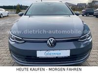 Gebraucht VW Golf VIII Move 150 PS (110 kW) 2023 Grau Kombi