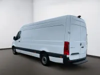 Gebraucht Mercedes Sprinter 170 PS (125 kW) 2025 Arktikweiß Van