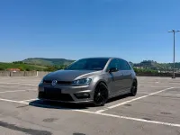 Gebraucht VW Golf VII Highline 125 PS (91 kW) 2016 Grau Limousine