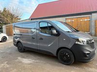 Gebraucht Opel Vivaro 145 PS (106 kW) 2017 Grau Van / Kleinbus