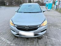 Gebraucht Opel Astra 136 PS (100 kW) 2017 Silber Kombi