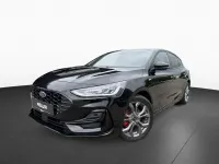 Gebraucht Ford Focus ST-Line 125 PS (91 kW) 2022 Black (schwarz) Limousine