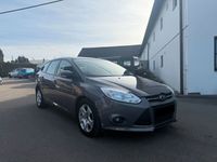 Gebraucht Ford Focus Trend 95 PS (69 kW) 2012 Braun Limousine