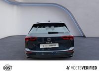 Gebraucht VW Golf VIII Comfortline 116 PS (85 kW) 2023 Grau Kombi